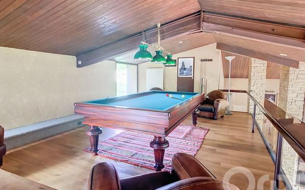 Maison à vendre    7 pièces • 300 m2 Mussidan