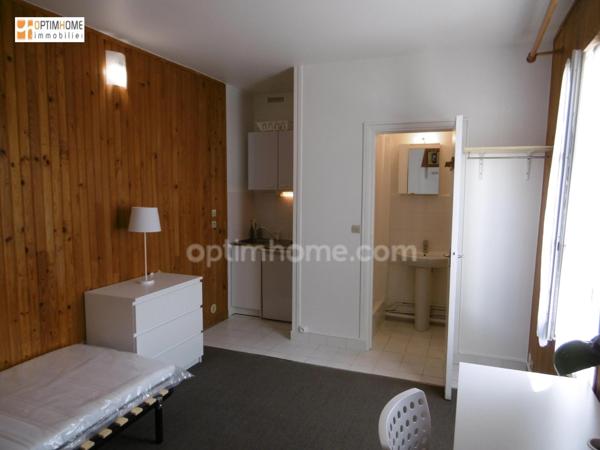 Appartement à louer 1 pièces VERSAILLES (78)