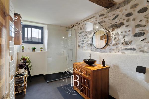 Oloron-Sainte-Marie, Maison 8 Chambres  à vendre
