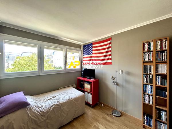 Appartement centre ville 4 pièce(s) €265 000 ** - Référence 4396