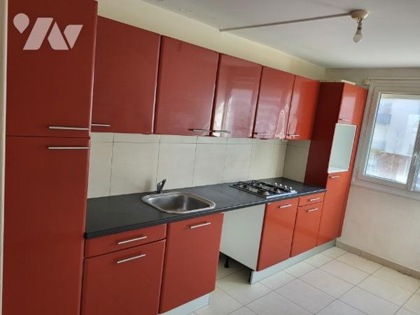 A vendre appartement type 3 situé en centre ville ( Amiens Sud)