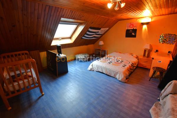 Location Maison93 m² - 4 Pièces - LESNEVEN (29260)