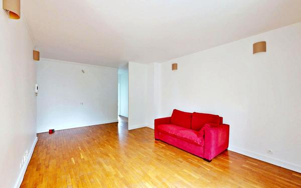 Appartement à vendre    4 pièces • 76,10 m2 Montrouge