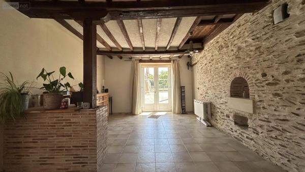 Achat - Maison Bierné-les-Villages 53290 10 pièces 200 m 2 14200 m 2