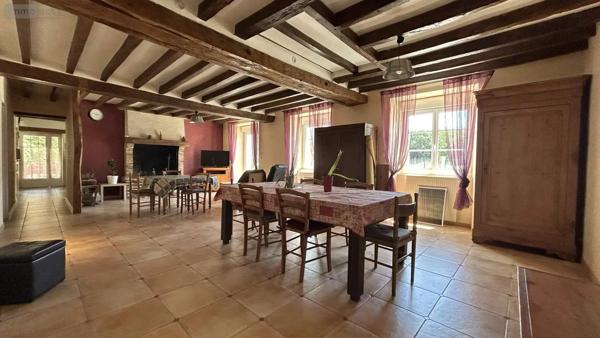 Achat - Maison Bierné-les-Villages 53290 10 pièces 200 m 2 14200 m 2