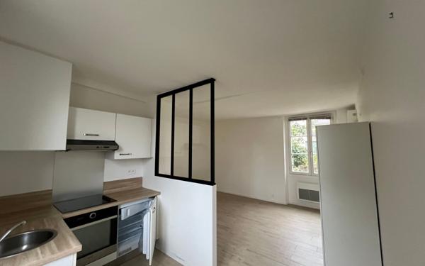Appartement à vendre    1 pièce • 24,43 m2 Marly-le-Roi