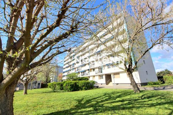 Appartement Venissieux 4 pièce(s) 69 m2