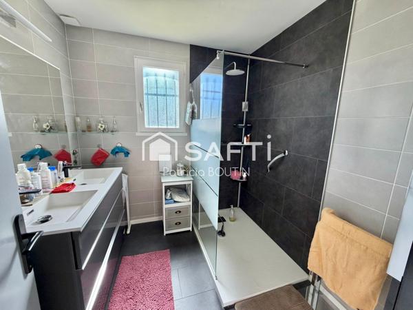 PAVILLON 4 CHAMBRES AVEC JARDIN ET GARAGE A NIORT !