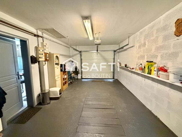 PAVILLON 4 CHAMBRES AVEC JARDIN ET GARAGE A NIORT !