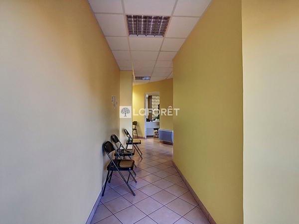 Location bureau Chauny - 2 pièce(s) - 64 m² - 800 €/mois