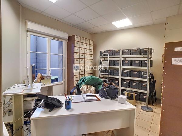 Location bureau Chauny - 2 pièce(s) - 64 m² - 800 €/mois