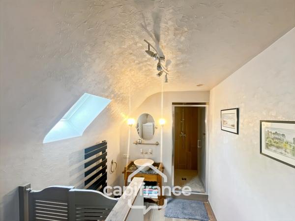 Spacieuse maison familiale de 166,5 m² avec sous-sol complet, à 2 km du centre de Vire