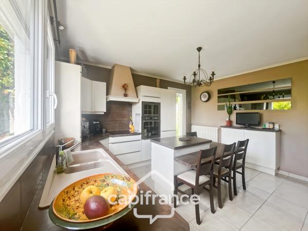 Spacieuse maison familiale de 166,5 m² avec sous-sol complet, à 2 km du centre de Vire