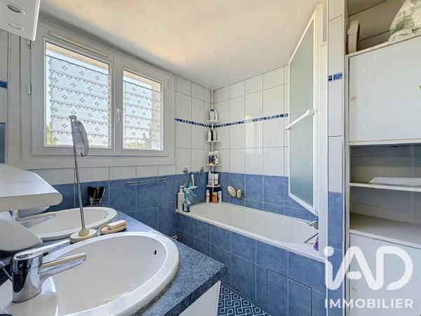 Maison à vendre 7 pièces 128 m² Saint-Rémy-lès-Chevreuse