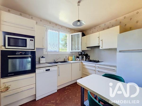 Maison à vendre 7 pièces 128 m² Saint-Rémy-lès-Chevreuse