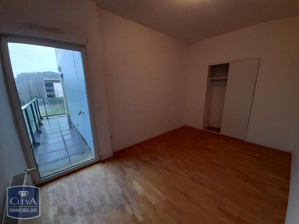 Appartement à louer 4 pièces 113.78m²