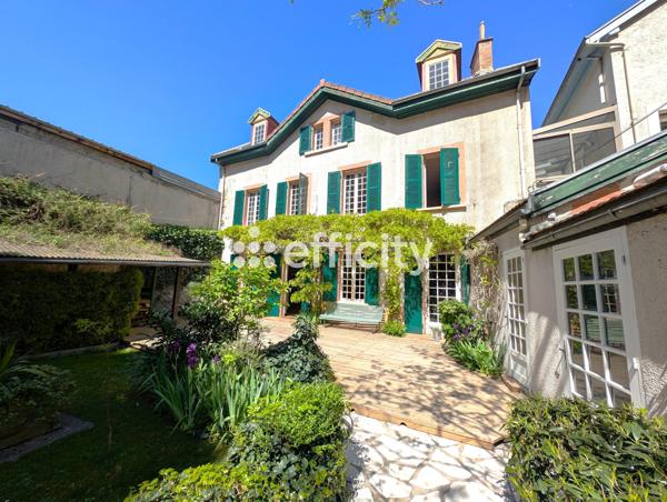 Maison 5 pièces - 186 m² Exclusivité efficity