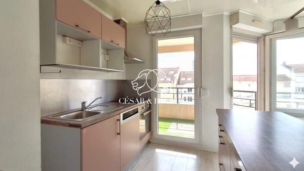 Terrasse, vue, 6e étage, garage