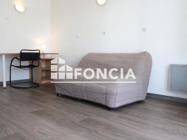 Location Appartement meublé 2 pièces 33.32 m² - 4 RUE DE LA SOLE La Rochelle 17000