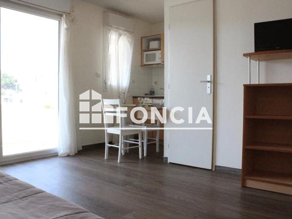 Location Appartement meublé 2 pièces 33.32 m² - 4 RUE DE LA SOLE La Rochelle 17000