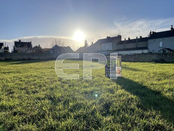 Thouars Terrain Constructible Ajouter à ma sélection Référence : 6305