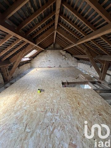 Maison à vendre 5 pièces 104 m² Saint-Étienne-de-Montluc