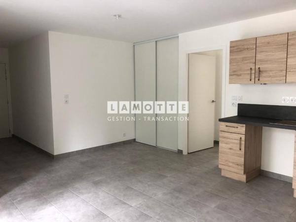 Appartement à louer 2 pièces - 46 m²