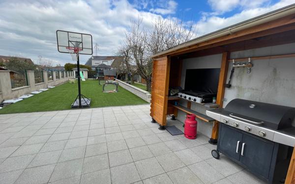 Maison à vendre    6 pièces •  Fameck