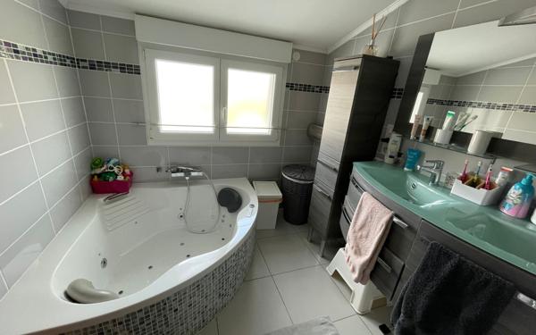 Maison à vendre    6 pièces •  Fameck