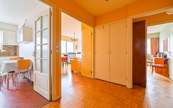 Appartement à vendre    2 pièces • 60,60 m2 Paris 12