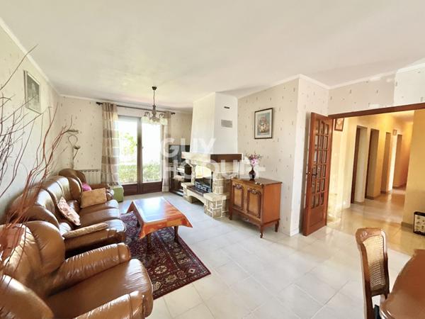 Maison DE PLAIN-PIED de 97 m2 sur une parcelle d'environ 631 m2