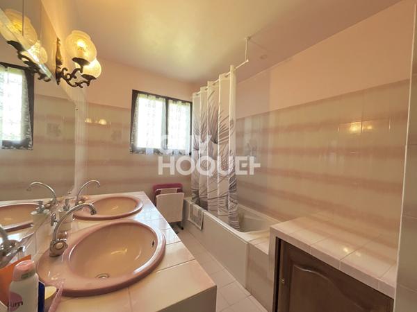 Maison DE PLAIN-PIED de 97 m2 sur une parcelle d'environ 631 m2