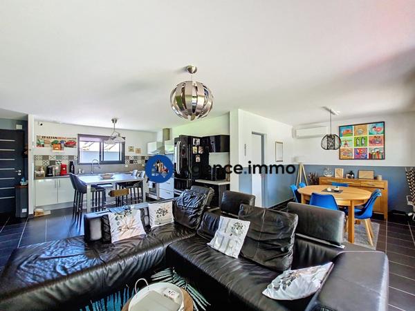 À vendre - Maison plain-pied, 4 pièces située à Château-la-Vallière (37330)