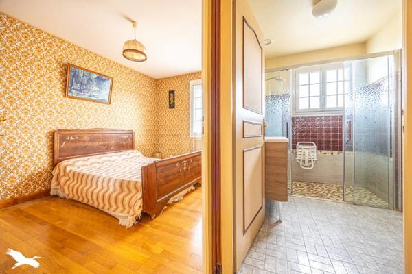 Maison à vendre |  Saint-Maixent-l'École |  7 pièces | 128 m²