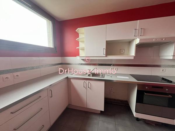 Appartement à louer 3 pièces de 73 m²
