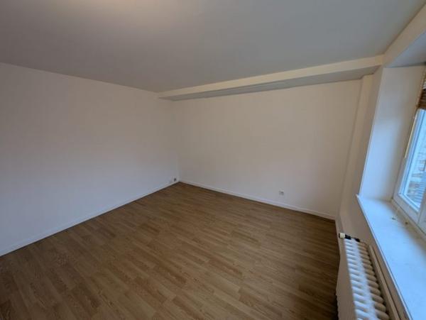 Maison mitoyenne 2 côtés Lille Secteur Lille 122 m²