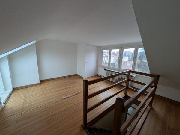 Maison mitoyenne 2 côtés Lille Secteur Lille 122 m²