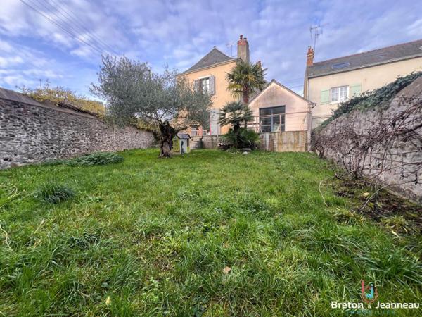 Maison Ville LAVAL AVESNIERES