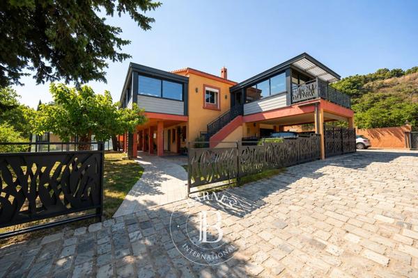 Les Pennes-Mirabeau, Villa 7 Chambres -  334 m² à vendre