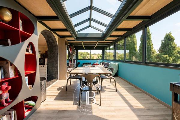Les Pennes-Mirabeau, Villa 7 Chambres -  334 m² à vendre