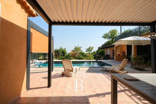 Les Pennes-Mirabeau, Villa 7 Chambres -  334 m² à vendre