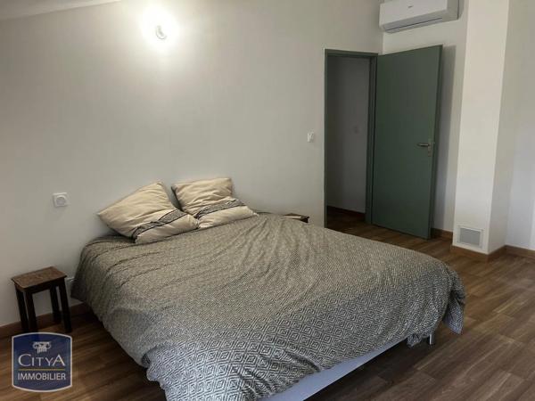 Appartement à louer 4 pièces 93.5m²