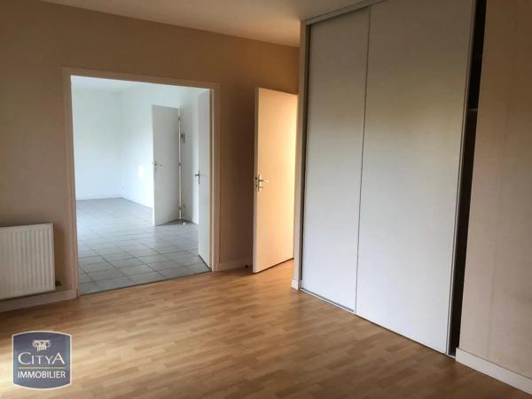 Maison à louer 4 pièces 94.11m² Saint-Vivien (17220)