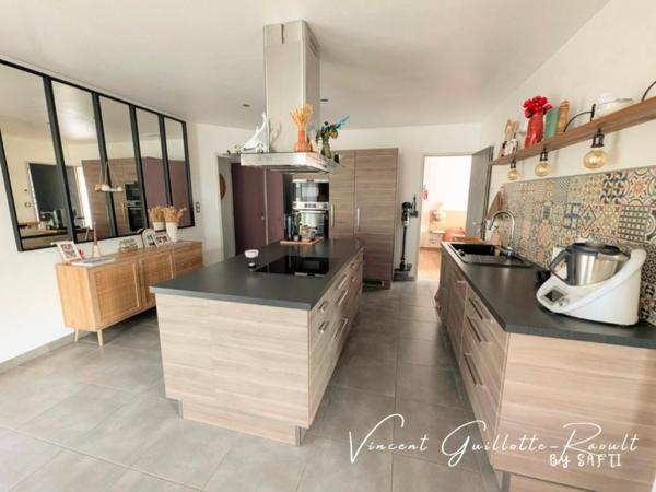Maison familiale 5 pièces –Garage-terrain 664m²