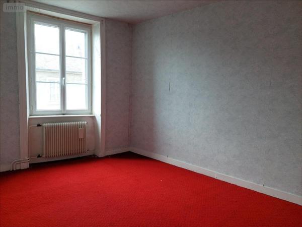 Maison à vendre à Saint-Sauveur-le-Vicomte dans la Manche (50390), ref : 23/MA00159