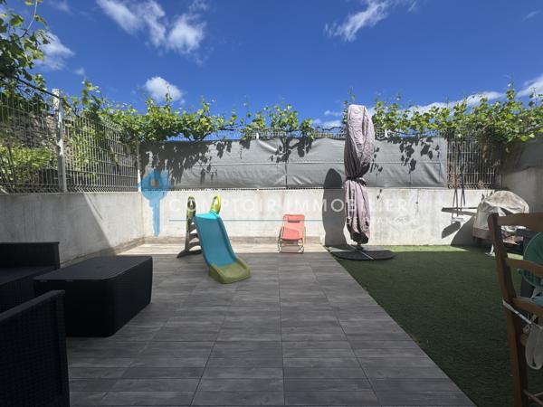 Villa
                                                                                                                                                                                                                                                                                                                        4 pièce(s)                                                                                                                                                                                                          3 chambre(s)                                                                                                                                                                                                          116  m²