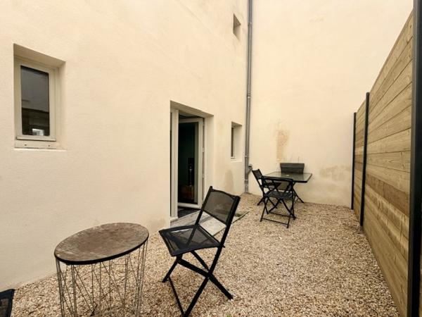 QUARTIER ST-NICOLAS – MAISON EN TRIPLEX