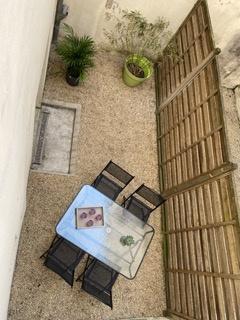 QUARTIER ST-NICOLAS – MAISON EN TRIPLEX