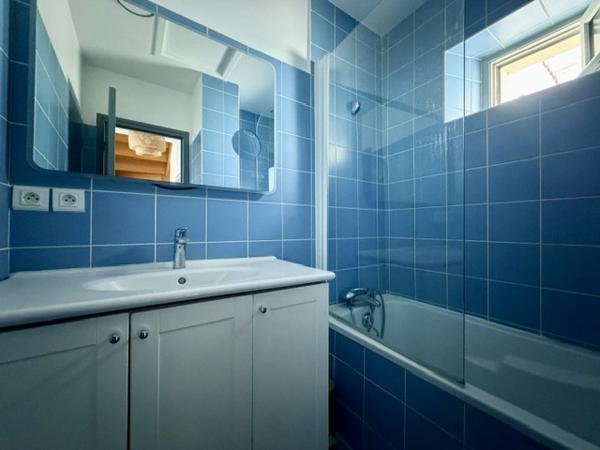QUARTIER ST-NICOLAS – MAISON EN TRIPLEX