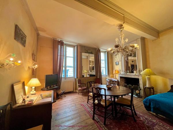 Hotel particulier dans le centre historique de Bordeaux